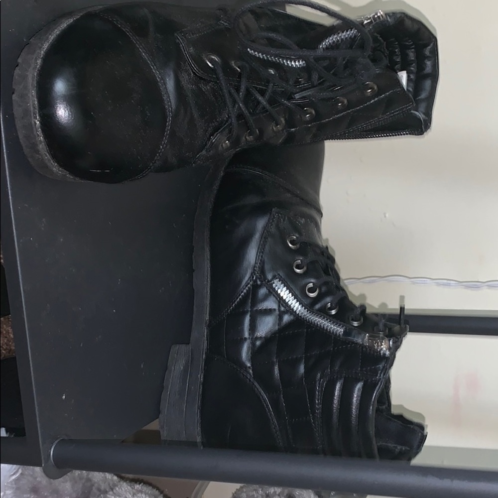 Black boots